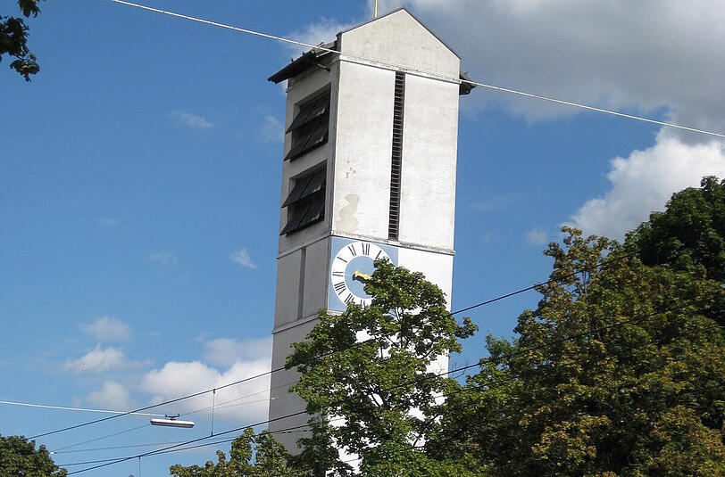 Der Glockenturm von St. Philippus.