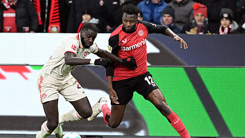 Dayot Upamecano (l.) zeigte gegen Leverkusen erneut eine überzeugende Leistung.