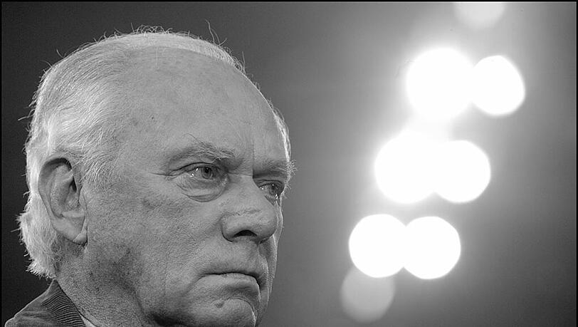 Gestorben im Alter von 80 Jahren: Fußballtrainer Udo Lattek. Gestorben im Alter von 80 Jahren: Fußballtrainer Udo Lattek.