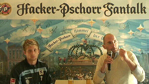 Sebastian Hertner im Löwen-Fantalk. Sebastian Hertner im Löwen-Fantalk.