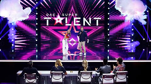 "Das Supertalent" wird heuer von Lola Weippert und Chris Tall präsentiert