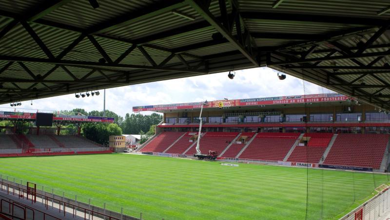 Union Berlin empfängt Hertha BSC am Samstag zum Derby - möglicherweise vor vollem Haus.