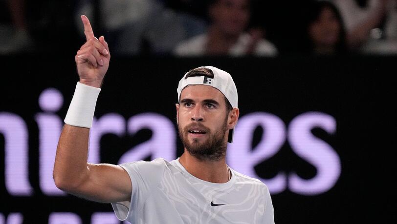 Steht bei den Australian Open im Halbfinale: Karen Chatschanow.