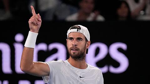 Steht bei den Australian Open im Halbfinale: Karen Chatschanow.