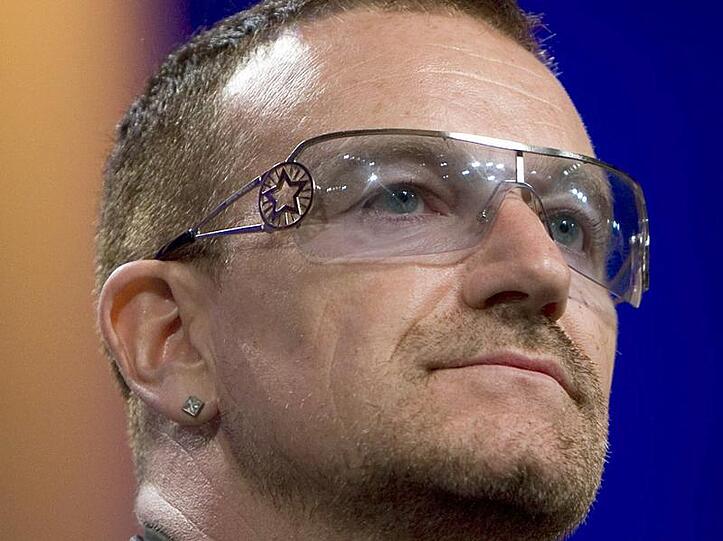 Bono hat Probleme mit der Bandscheibe