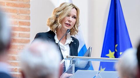 Veronica Ferres bedankt sich für ihre Auszeichnung.