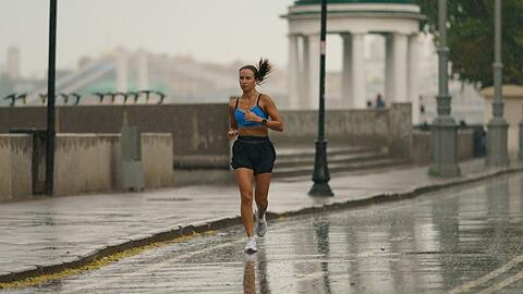 Die L&auml;ufe im Nieselregen geh&ouml;ren auch dazu, wenn man den Marathon schaffen will.