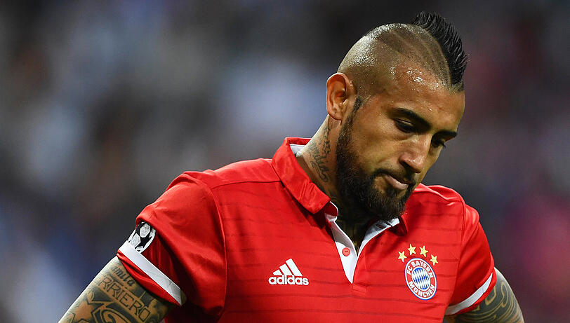 Schock für Arturo Vidal vom FC Bayern: Der Partner seiner Schwester Ámbar Scarlett Vidal ist in Santiago de Chile in seinem Auto erschossen worden.