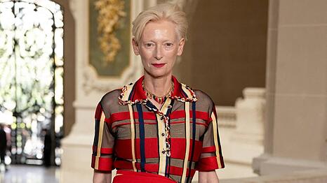 Oscarpreistr&auml;gerin Tilda Swinton legt ihre ersten Memoiren vor.