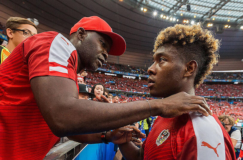 George Alaba(l.) nimmt seinen Sohn David in Schutz, nach der anhaltenden Kritik aus Österreich.