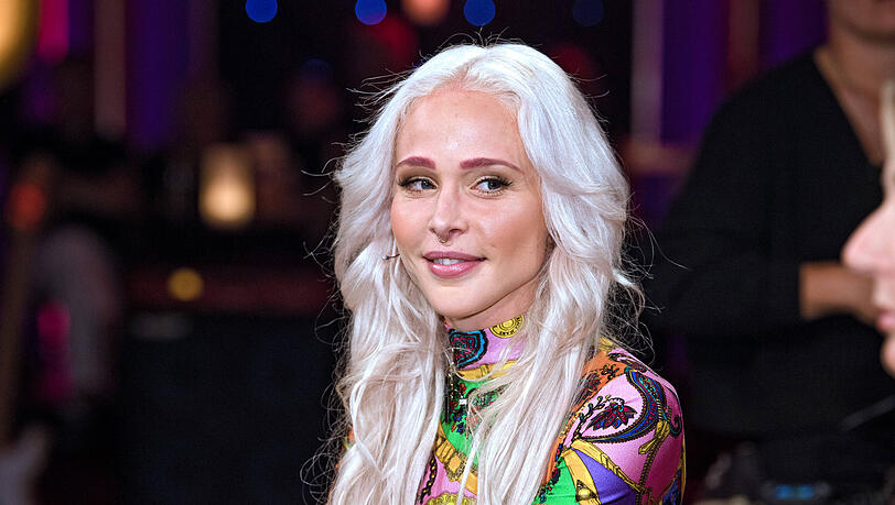 Theresia Fischer nahm im Jahr 2019 an GNTM teil. Seither ist sie aus dem Reality-Kosmos nicht mehr wegzudenken.
