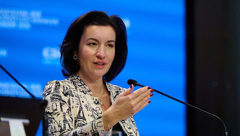 Forschungsministerin Dorothee Bär hält die Quantenkommunikation für einen zentralen Baustein der digitalen Infrastruktur. (Archivbild) Forschungsministerin Dorothee Bär hält die Quantenkommunikation für einen zentralen Baustein der digitalen Infrastruktur. (Archivbild)