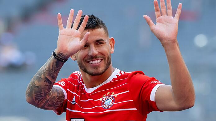 Ist guter Dinge, was die kommende Saison mit dem FC Bayern angeht: Lucas Hernández. (Archivbild)