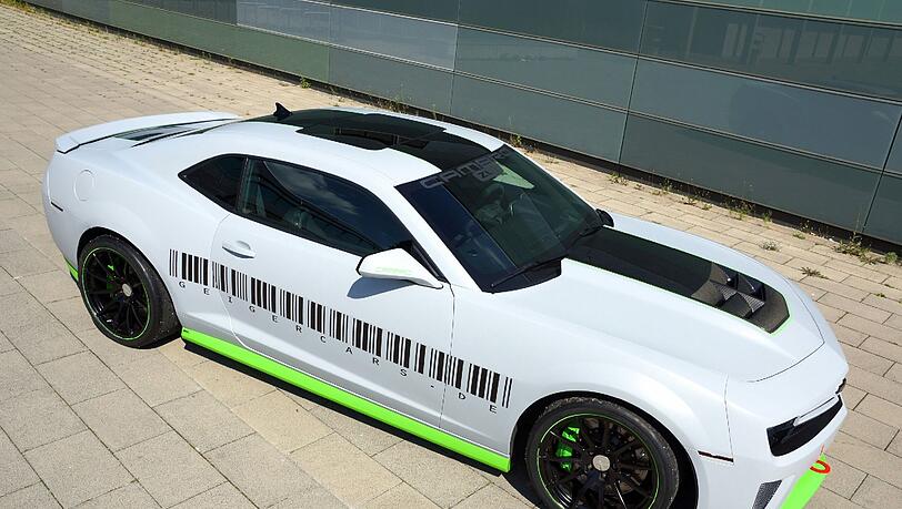 Der Tuner Geigercars bringt den Chevrolet Camaro durch ein Leistungs-Upgrade auf 338 km/h Spitzentempo. Der Tuner Geigercars bringt den Chevrolet Camaro durch ein Leistungs-Upgrade auf 338 km/h Spitzentempo.