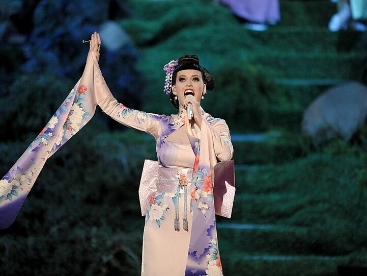 Katy Perry bei ihrem Auftritt während der American Music Awards