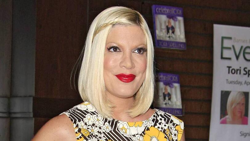 Tori Spelling ist anscheinend der Horror aller Nachbarn Tori Spelling ist anscheinend der Horror aller Nachbarn