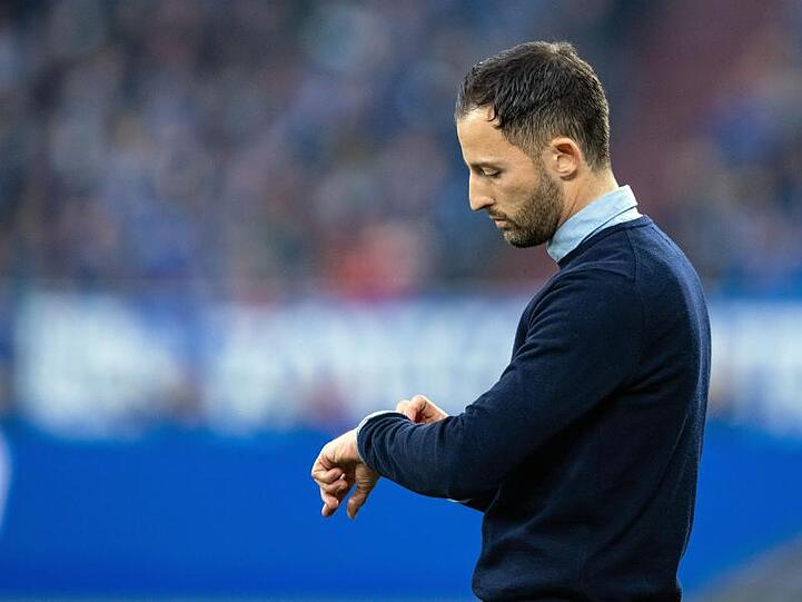 Wie lange tickt die Schalke-Uhr noch für Coach Domenico Tedesco?