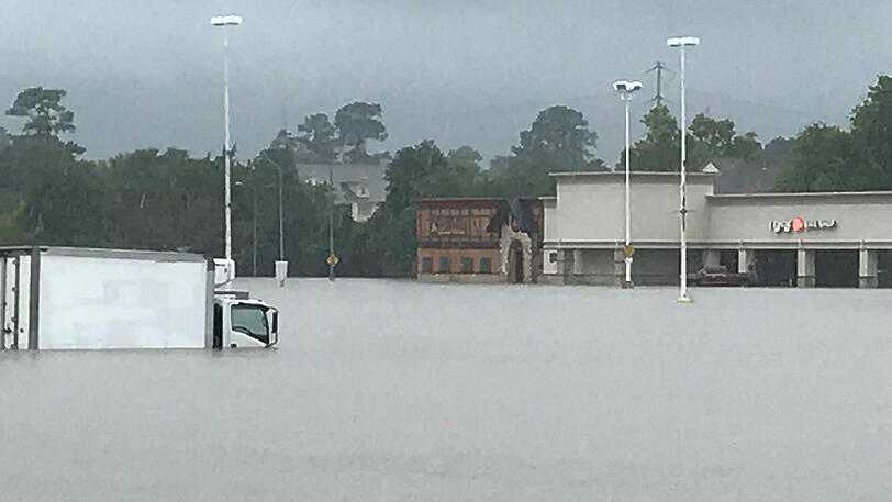 Halb Texas steht nach Sturm "Harvey" unter Wasser.