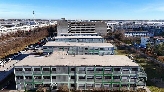 Eine Asylbewerber-Unterkunft in Riem. Viele Geflüchtete haben Schwierigkeiten in München eine Wohnung zu finden.