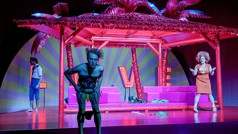 "Was ihr wollt" im Volkstheater. "Was ihr wollt" im Volkstheater.