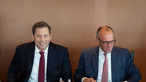 "Jede und jeder in der Regierung wird sparen müssen", sagt Finanzminister Klingbeil.