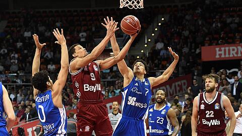 Nach dem Kraftakt gegen Frankfurt fordern sie nun Bamberg heraus: Die Bayern um Jared Cunningham (am Ball).