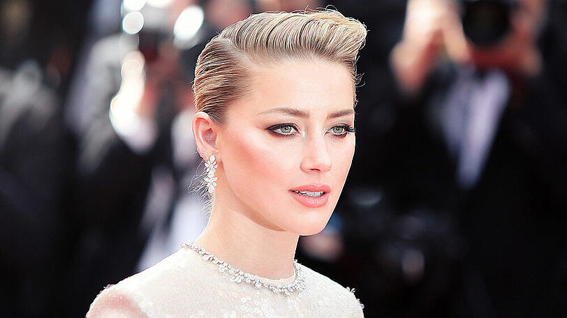 Schauspielerin Amber Heard weiß mit einer sensiblen Schneewittchen-Haut umzugehen