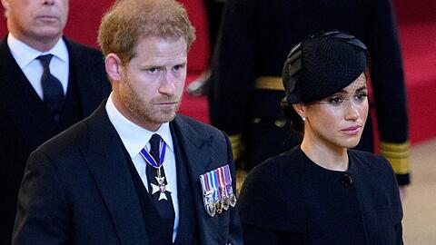 Prinz Harry und Herzogin Meghan trauern um die Queen.