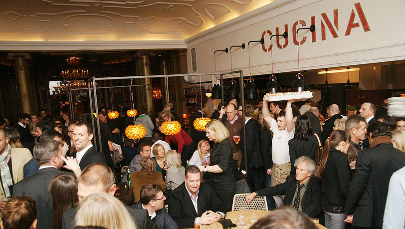 L'Osteria-Eröffnungsparty im Künstlerhaus. L'Osteria-Eröffnungsparty im Künstlerhaus.