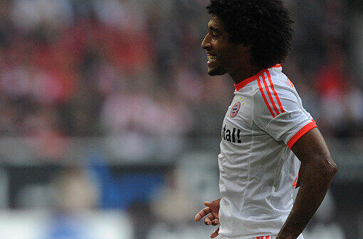 Dante twitterte: @dante_bonfim: "Es war ein sehr schweres Spiel gegen Lille, aber am Ende konnten wir uns durchsetzen. Die Mannschaft hat gut gespielt."