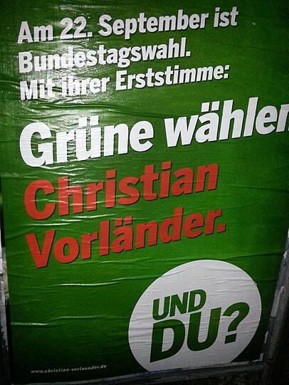 Rot auf Grün: So sieht das Plakat-Plagiat aus.