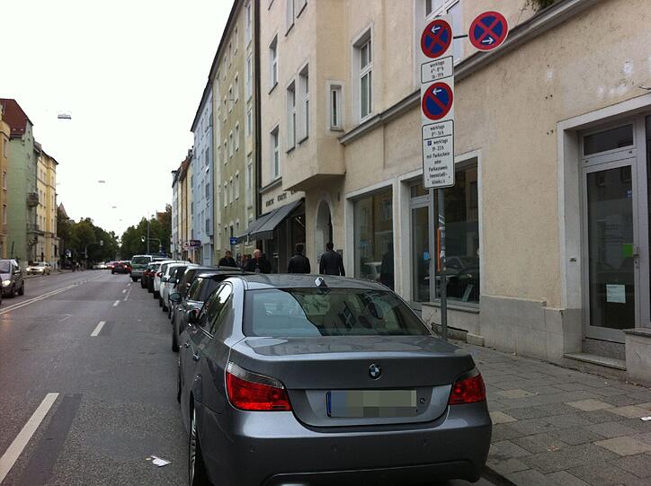 Im Halteverbot ein Knöllchen riskieren: In der Goethestraße.