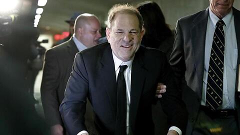 Mit Gehhilfe: Harvey Weinstein kommt am Obersten Gericht des Bundesstaates New York in Manhattan an.