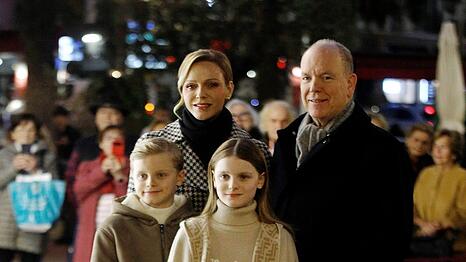 Die Fürstenfamilie von Monaco ist in Weihnachtsstimmung.