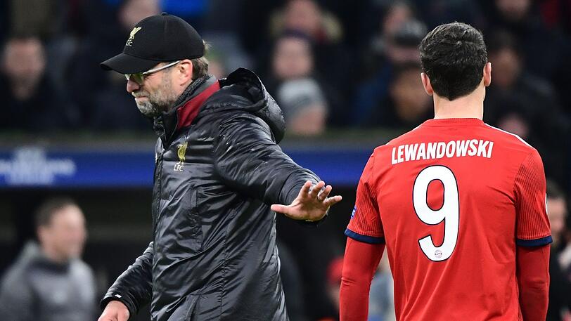 Jürgen Klopp und Bayerns Robert Lewandowski nach dem Achtelfinal-Rückspiel in der Champions League in der vergangenen Saison.