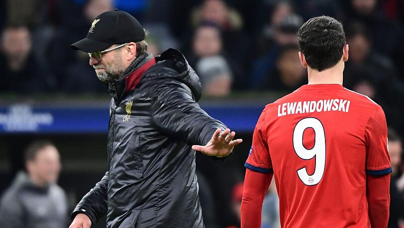 Jürgen Klopp und Bayerns Robert Lewandowski nach dem Achtelfinal-Rückspiel in der Champions League in der vergangenen Saison. Jürgen Klopp und Bayerns Robert Lewandowski nach dem Achtelfinal-Rückspiel in der Champions League in der vergangenen Saison.