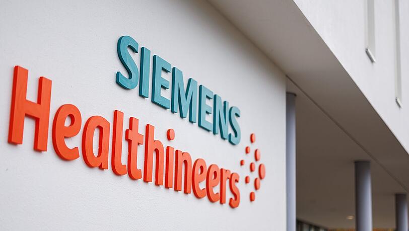 Noch hält Siemens rund 70 Prozent an seiner ehemaligen Medizintechniksparte Healthineers. Das soll sich ändern.