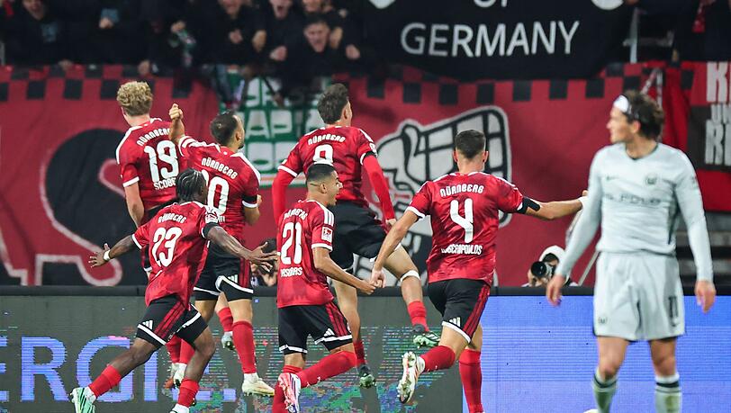 N&uuml;rnberg holt gegen Wolfsburg ein zwischenzeitliches 0:2 auf.