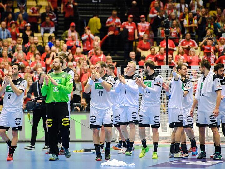 Die Spieler der deutschen Handball-Nationalmannschaft waren nach der Niederlage enttäuscht.