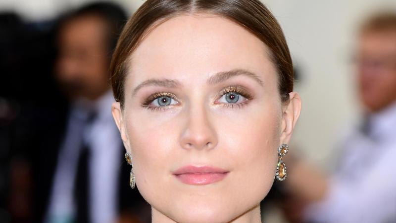 Evan Rachel Wood sagt, es gehe ihr nicht gut. Evan Rachel Wood sagt, es gehe ihr nicht gut.