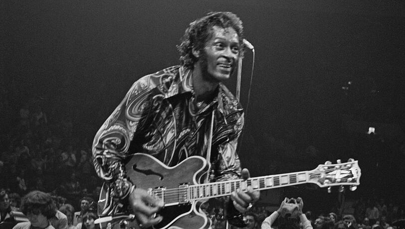 1972 war die Blütezeit des Rock'n'Roll längst vorbei. Dennoch fällt Chuck Berrys einziger Nummer-Eins-Hit in dieses Jahr. 1972 war die Blütezeit des Rock'n'Roll längst vorbei. Dennoch fällt Chuck Berrys einziger Nummer-Eins-Hit in dieses Jahr.
