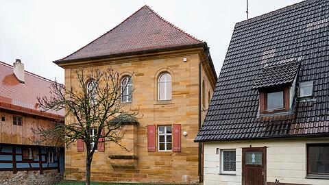Außenansicht der Synagoge und des jüdischen Museums Ermreuth.