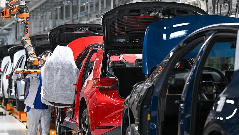 Die Produktion bei VW läuft auch nächste Woche weiter. (Archivbild) Die Produktion bei VW läuft auch nächste Woche weiter. (Archivbild)