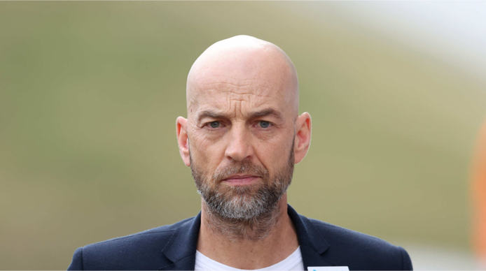 Günther Gorenzel muss als Sport-Geschäftsführer mit geringem Budget eine schlagkräftige Mannschaft zusammenstellen. (Archivbild)