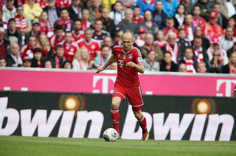Ab nächster Saison wird dann Tipico auf den Werbebanden in der Allianz Arena werben dürfen.