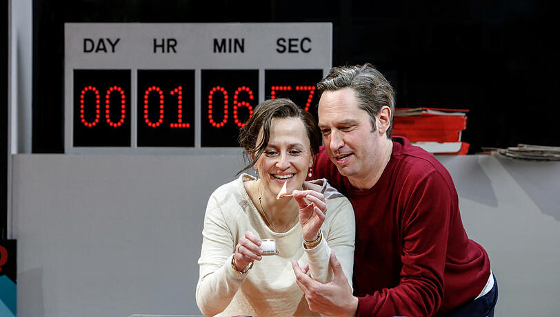 Hochbrisantes Paar: Barbara Horvath und Florian von Manteuffel am Wahlabend mit Ergebnis-Countdown.