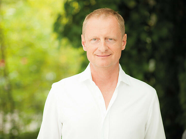 Ulrich Schulte ist seit 2008 Chefdesinger von Riani.