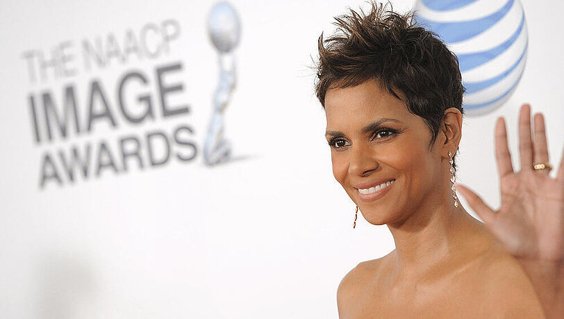 Halle Berry veröffentlicht eine Dessous-Linie zum Budgetpreis Halle Berry veröffentlicht eine Dessous-Linie zum Budgetpreis