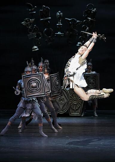 Sergej Polunin als Crassus.