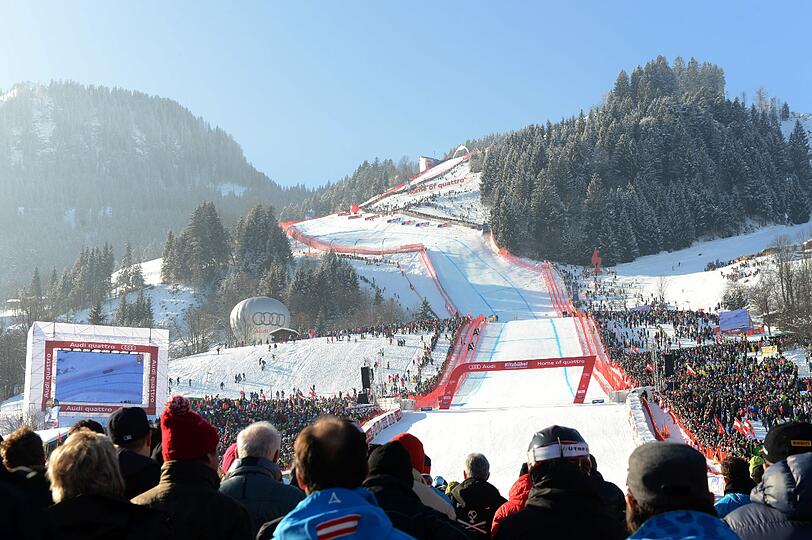 Das Ziel der legendären Hahnekamm-Abfahrt im österreichischen Kitzbühel
